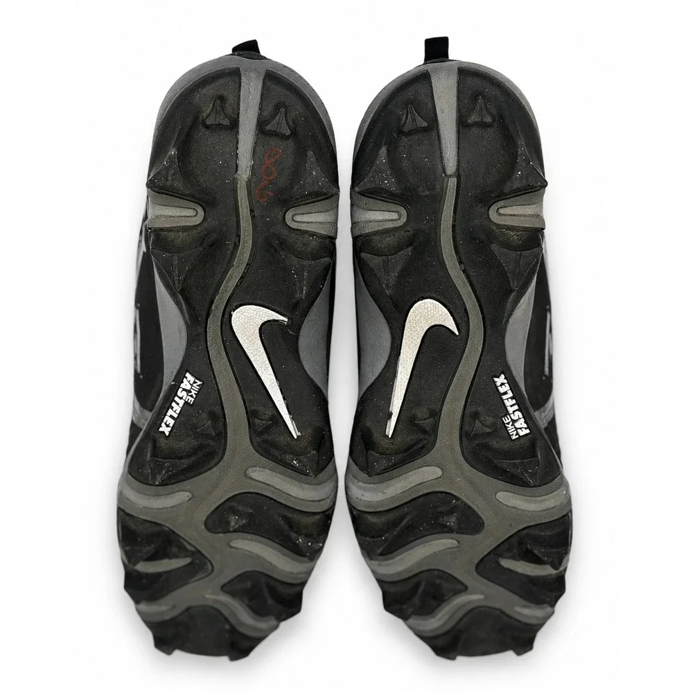 Nike Alpha Menace 3 Shark Kid's Size 5.5 Platinum Black Athletic Football Cleats